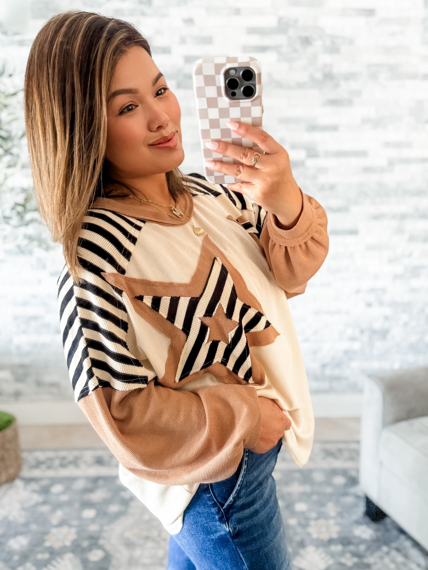 WAFFLE KNIT STAR PATCH COLOR BLOCK TOP