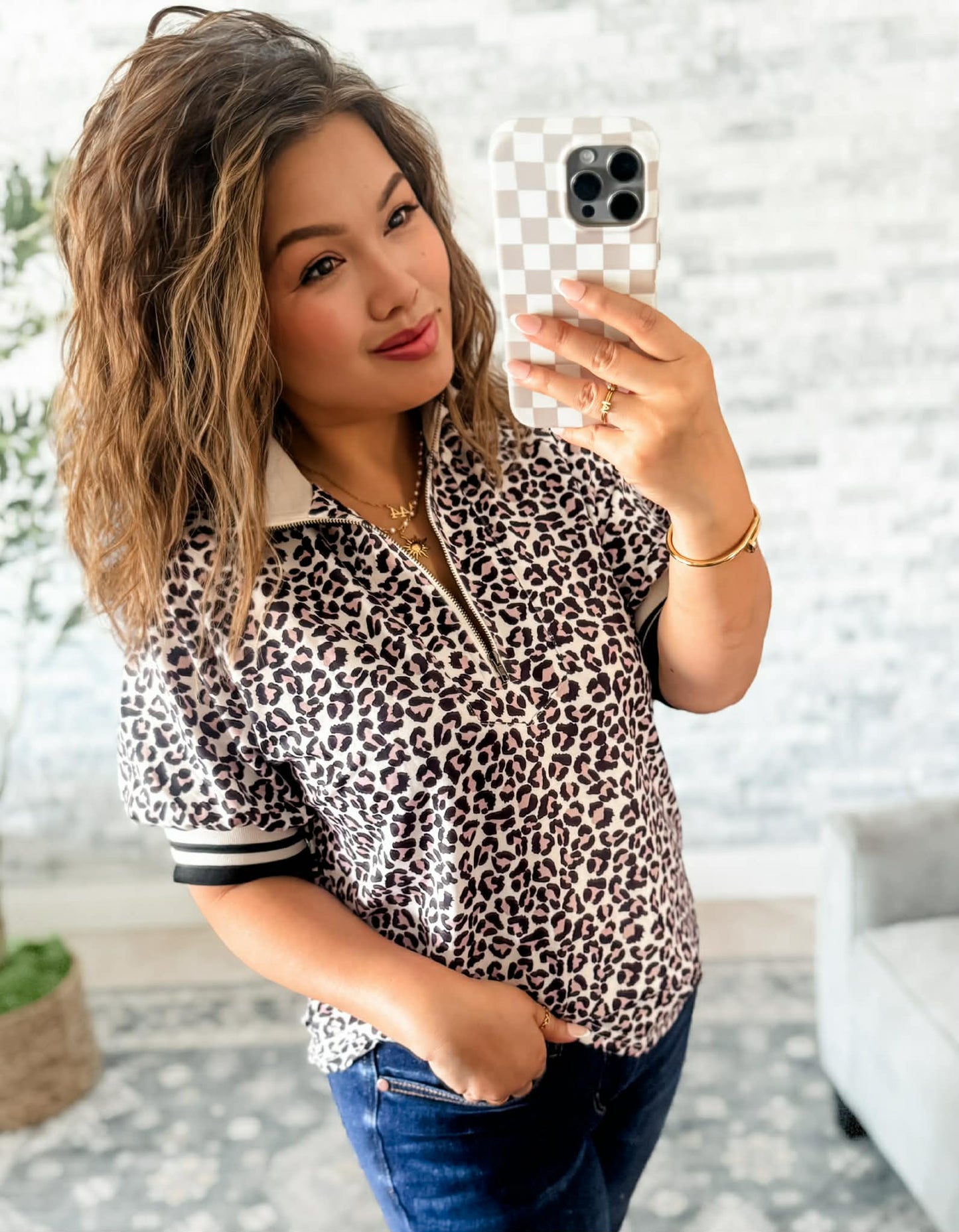 COLLARED LEOPARD TOP w/ ZIP FRONT
