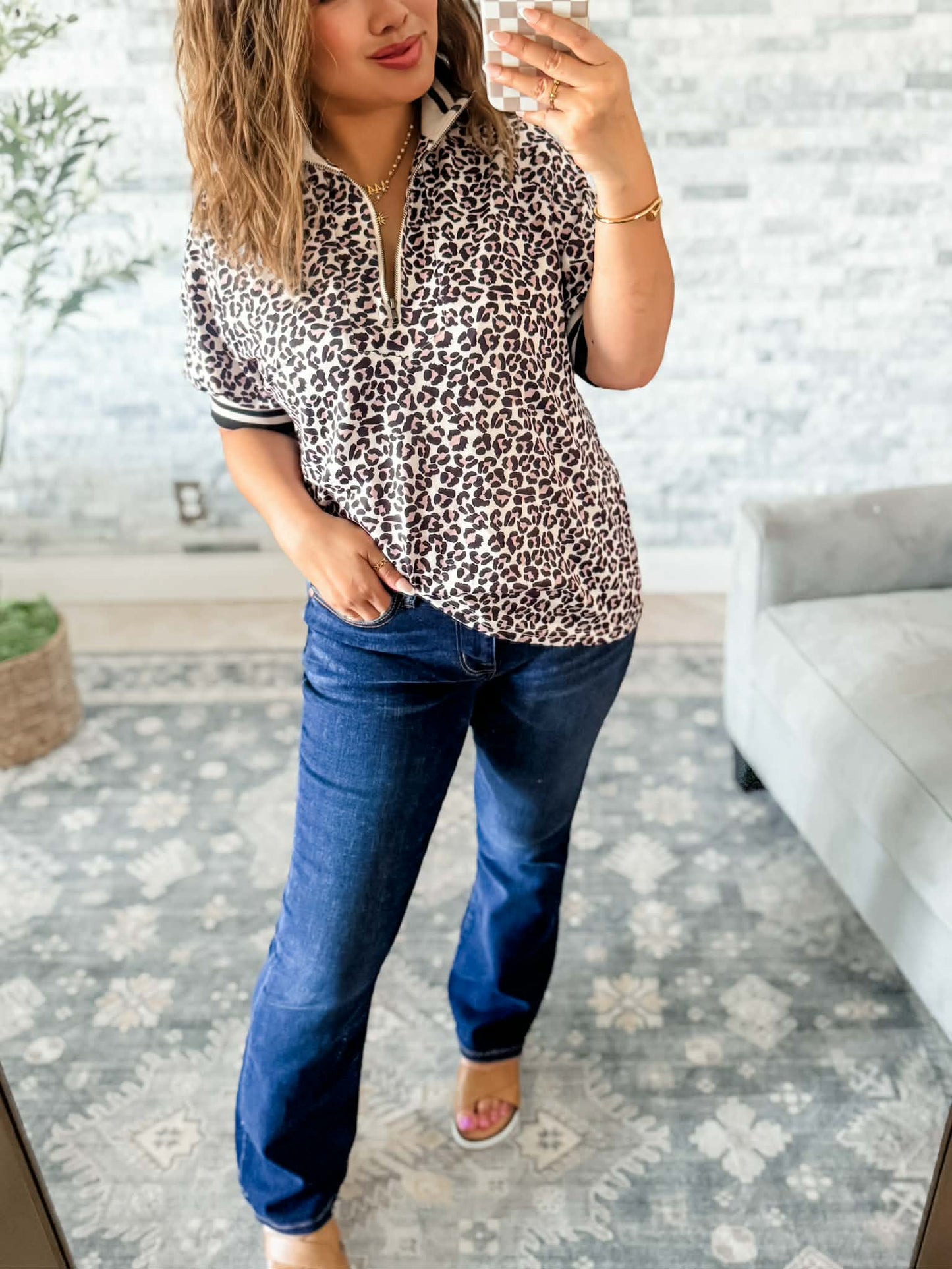 COLLARED LEOPARD TOP w/ ZIP FRONT