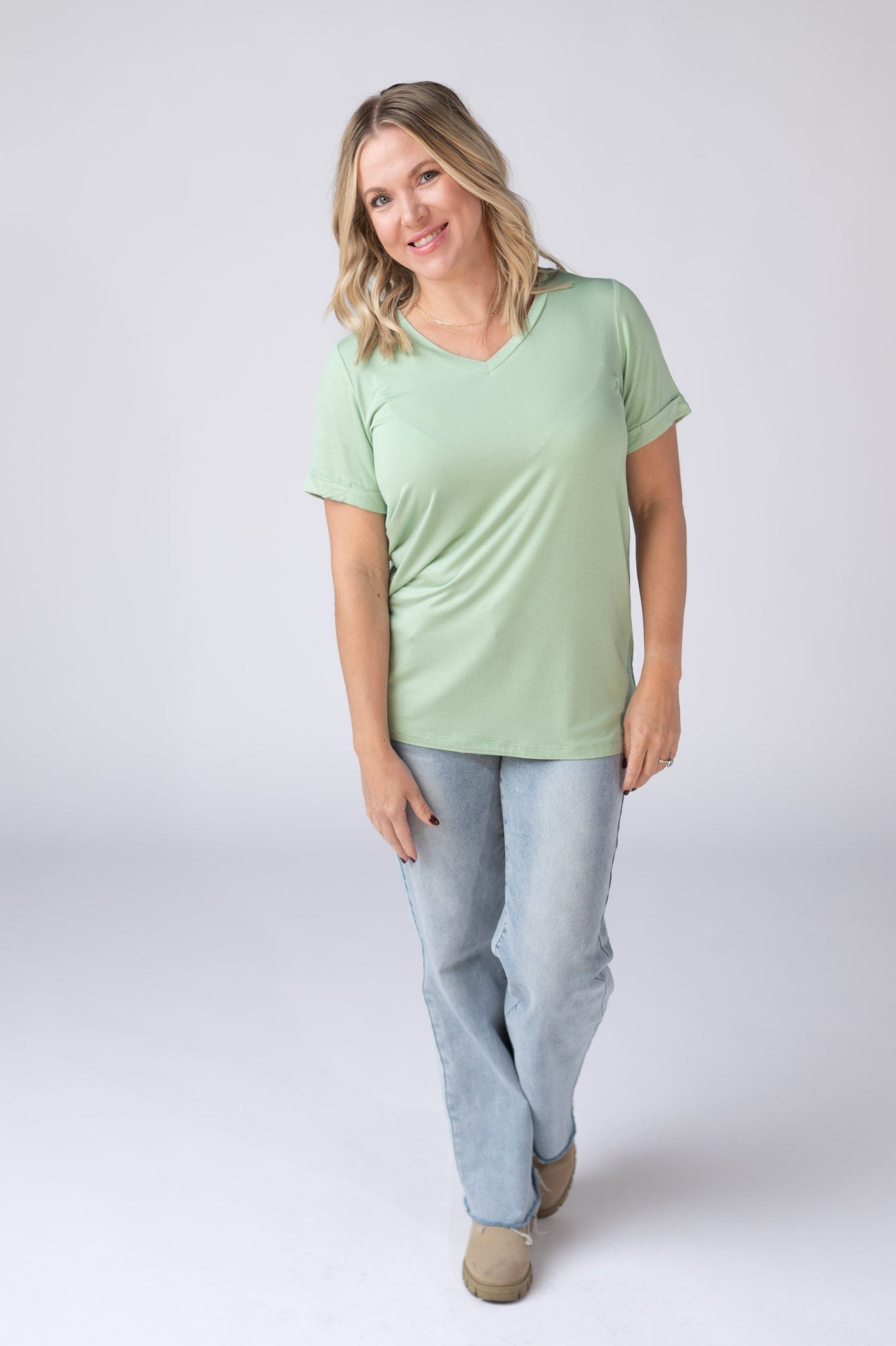 SOPHIE V NECK TEE - SEAFOAM GREEN