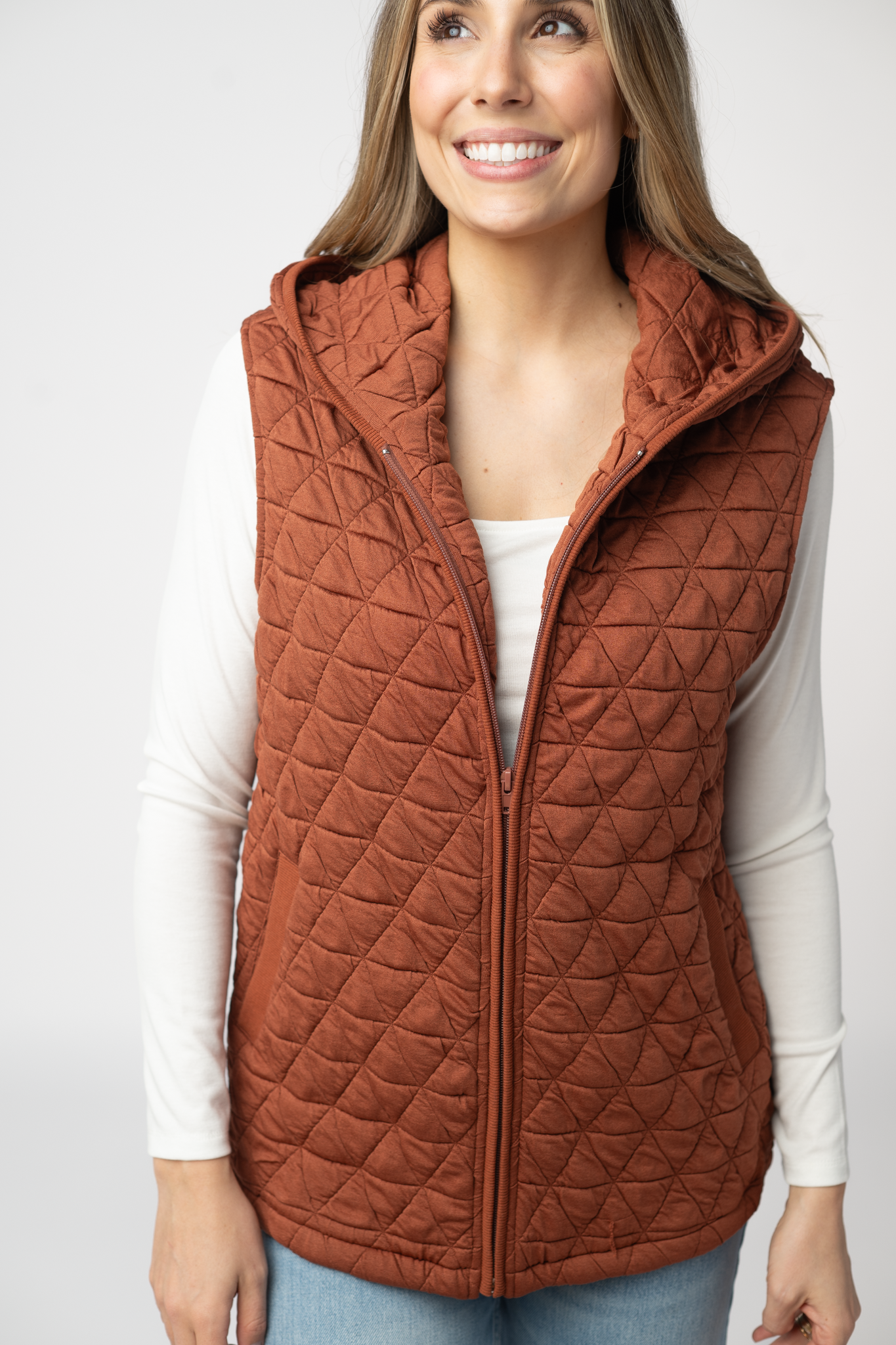 PREBOOK Heather Geometric Hooded Vest - Rust