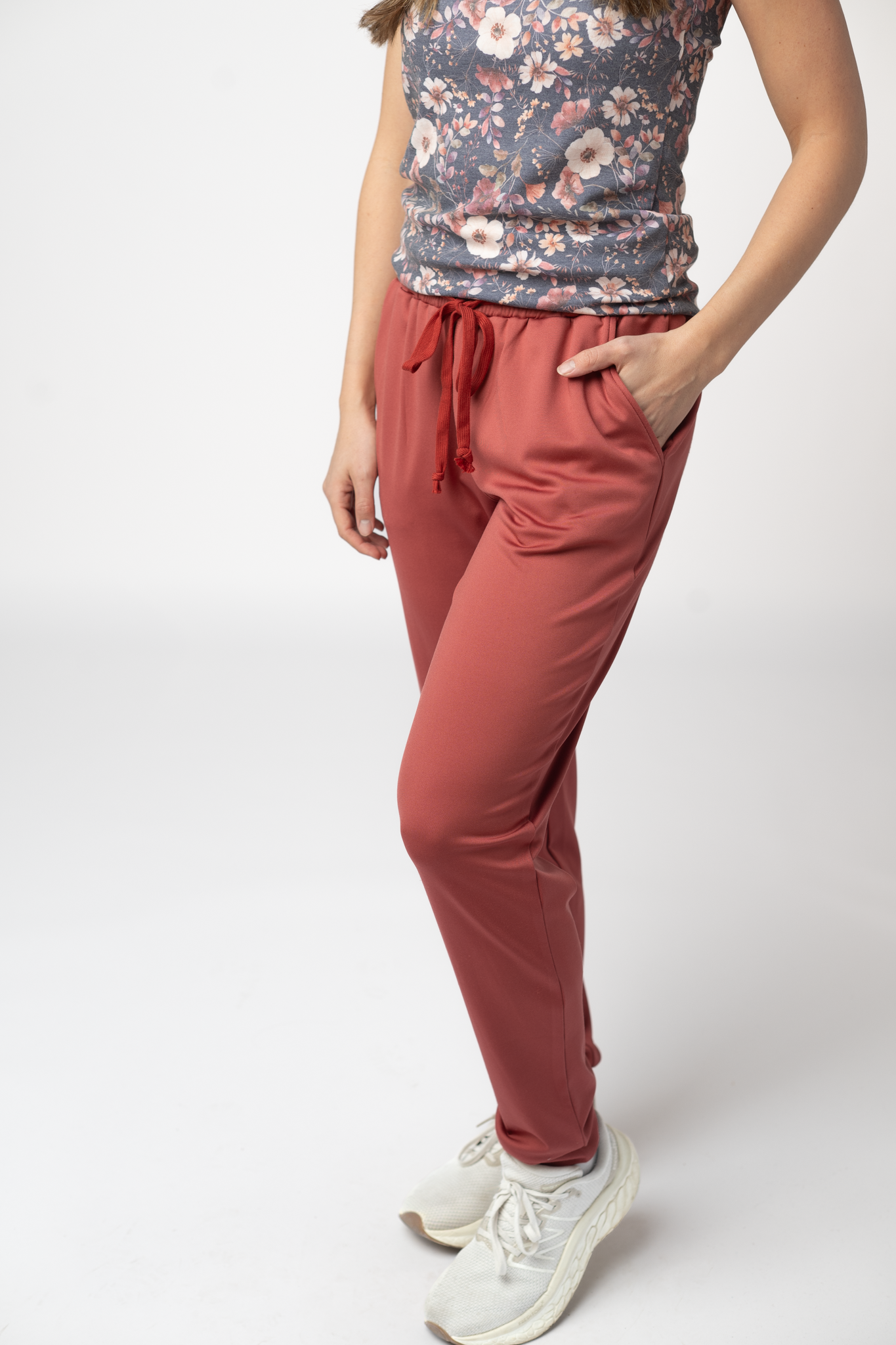 PREBOOK Cloud Joggers - Brick