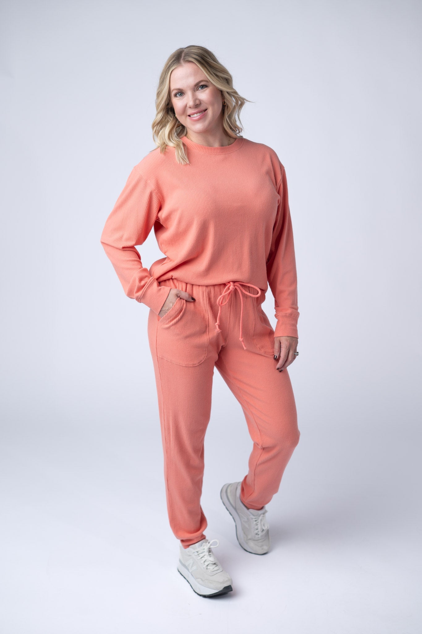 CORRINE RIBBED BRUSHED HACCCI PULLOVER - CORAL