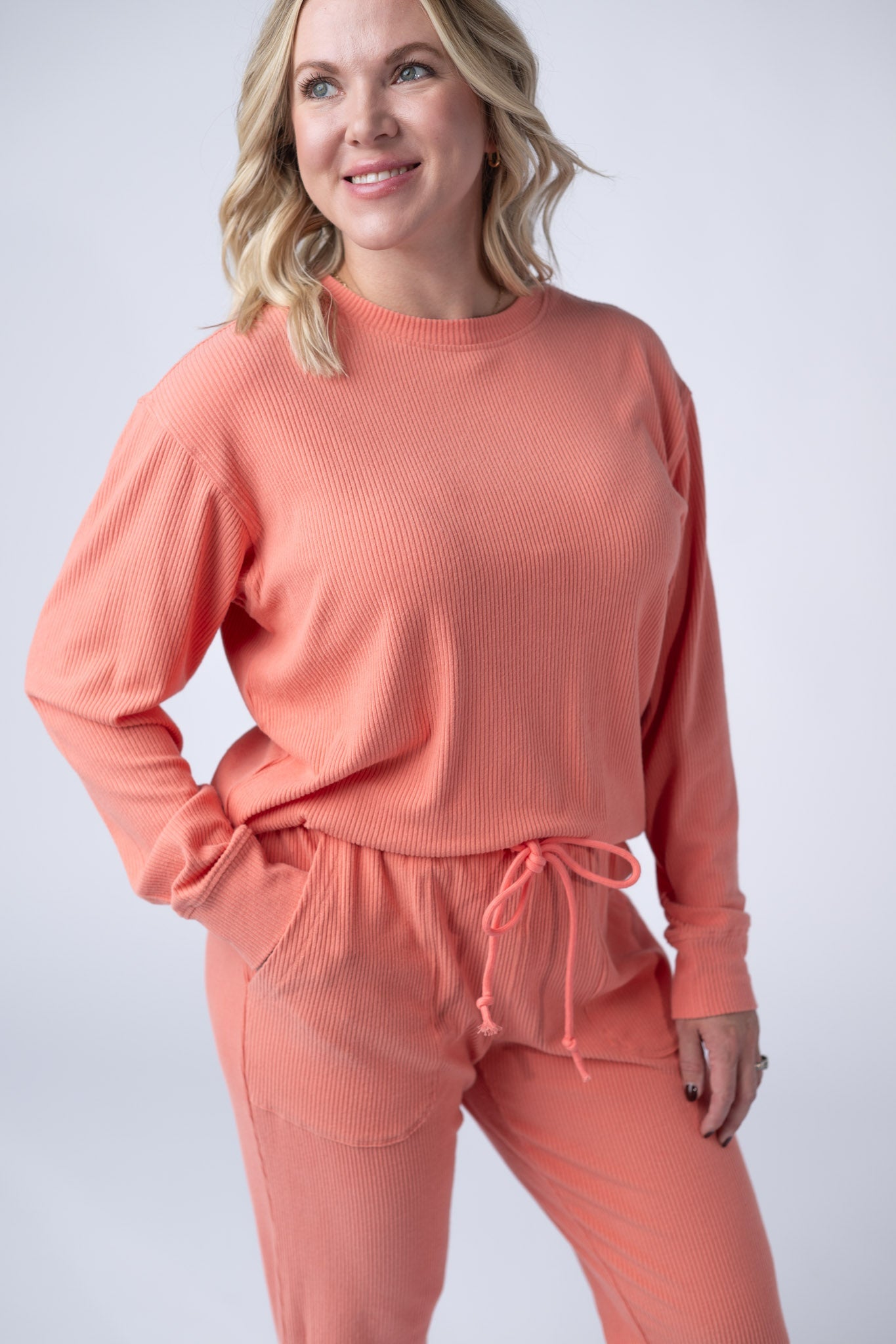 CORRINE RIBBED BRUSHED HACCCI PULLOVER - CORAL