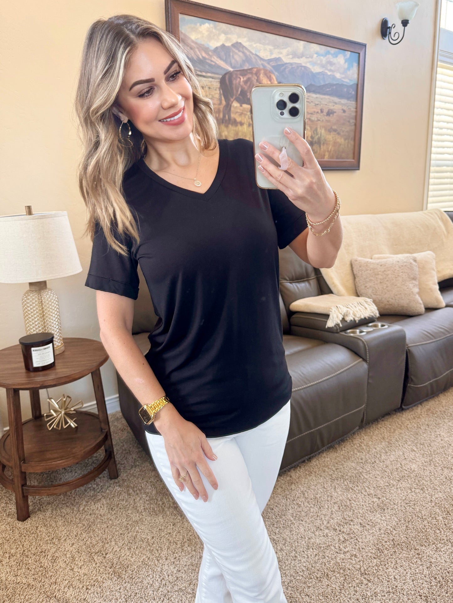 SOPHIE V NECK TEE - BLACK