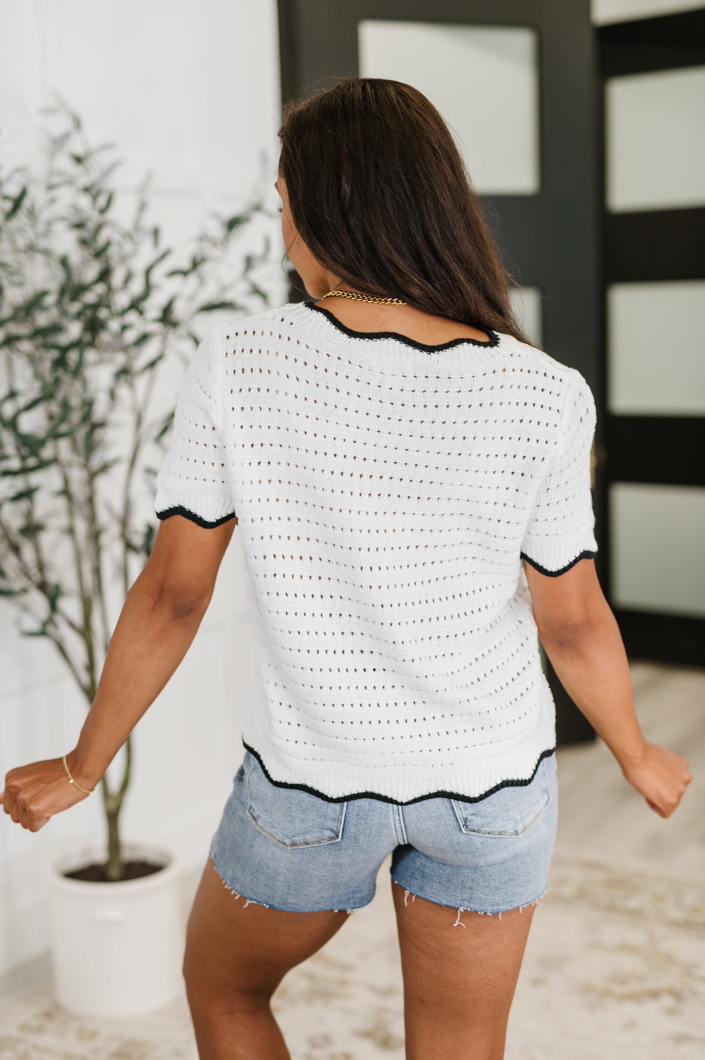 OPEN KNIT SWEATER TOP w/ BLACK SCALLOPED TRIM