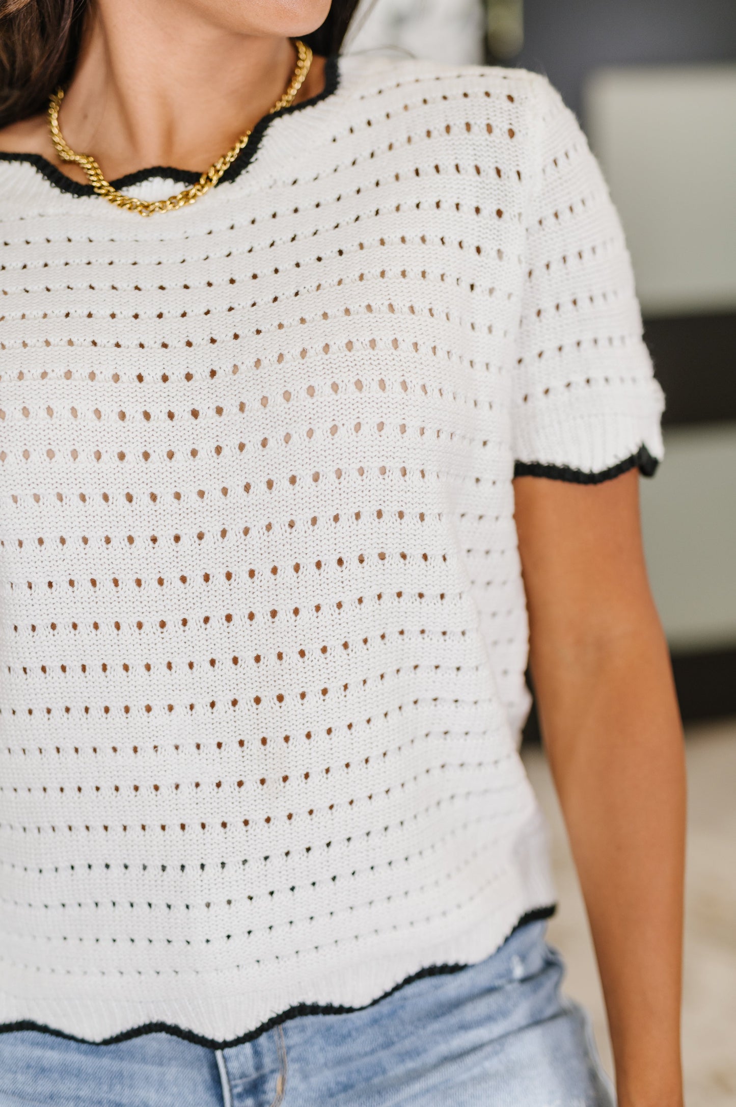 OPEN KNIT SWEATER TOP w/ BLACK SCALLOPED TRIM