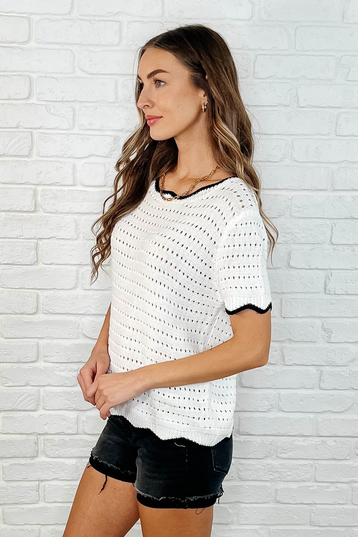OPEN KNIT SWEATER TOP w/ BLACK SCALLOPED TRIM