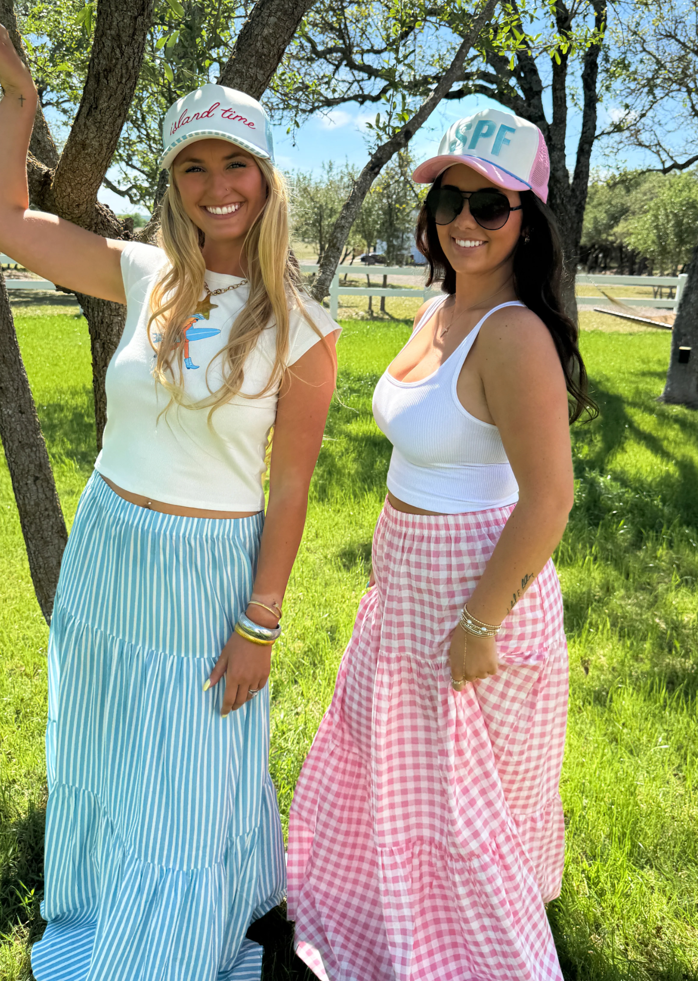 *PREORDER* SUMMER VIBES TRUCKER HATS - TWO COLORS