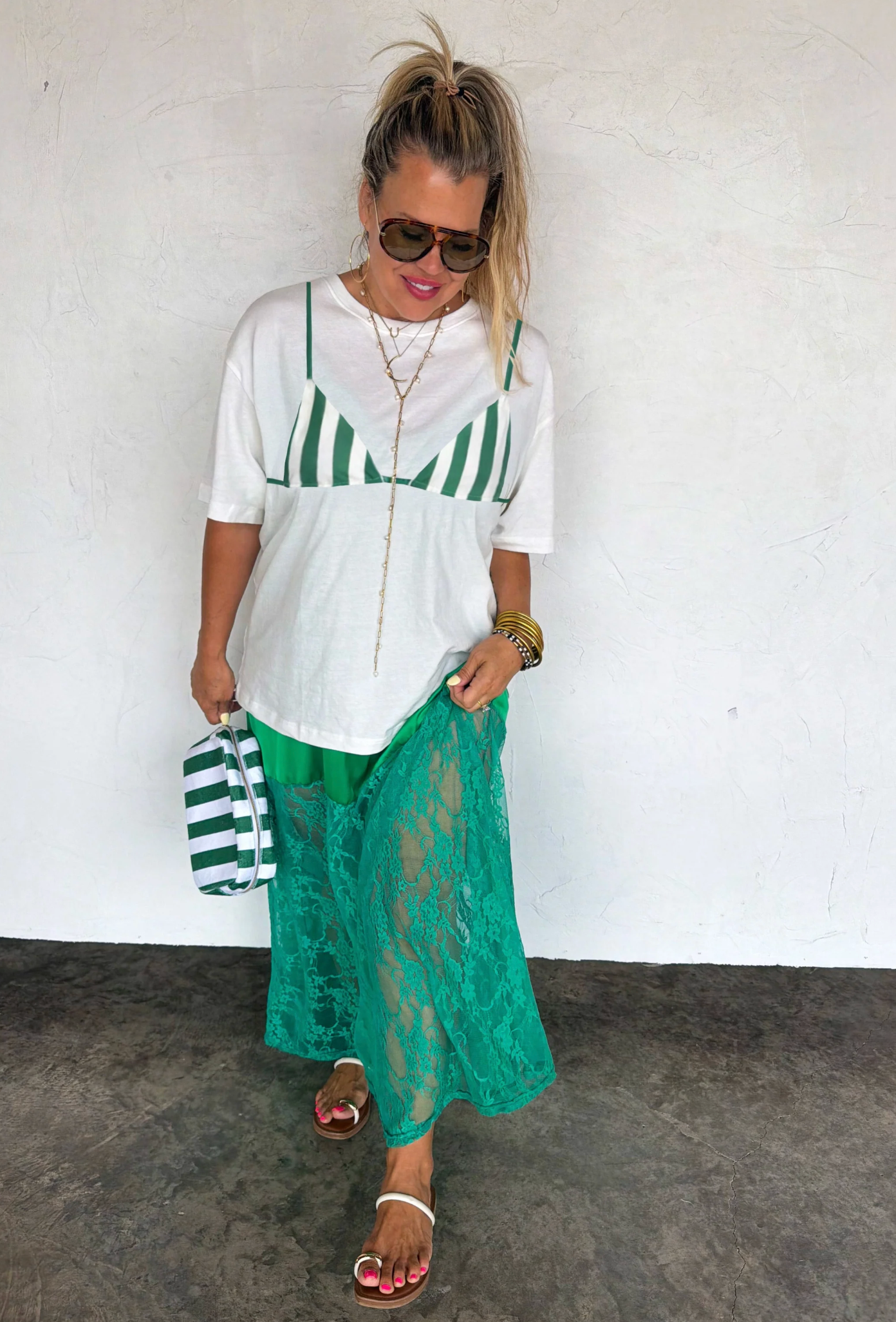 *PREORDER* SANDY TOES TEE - THREE COLORS