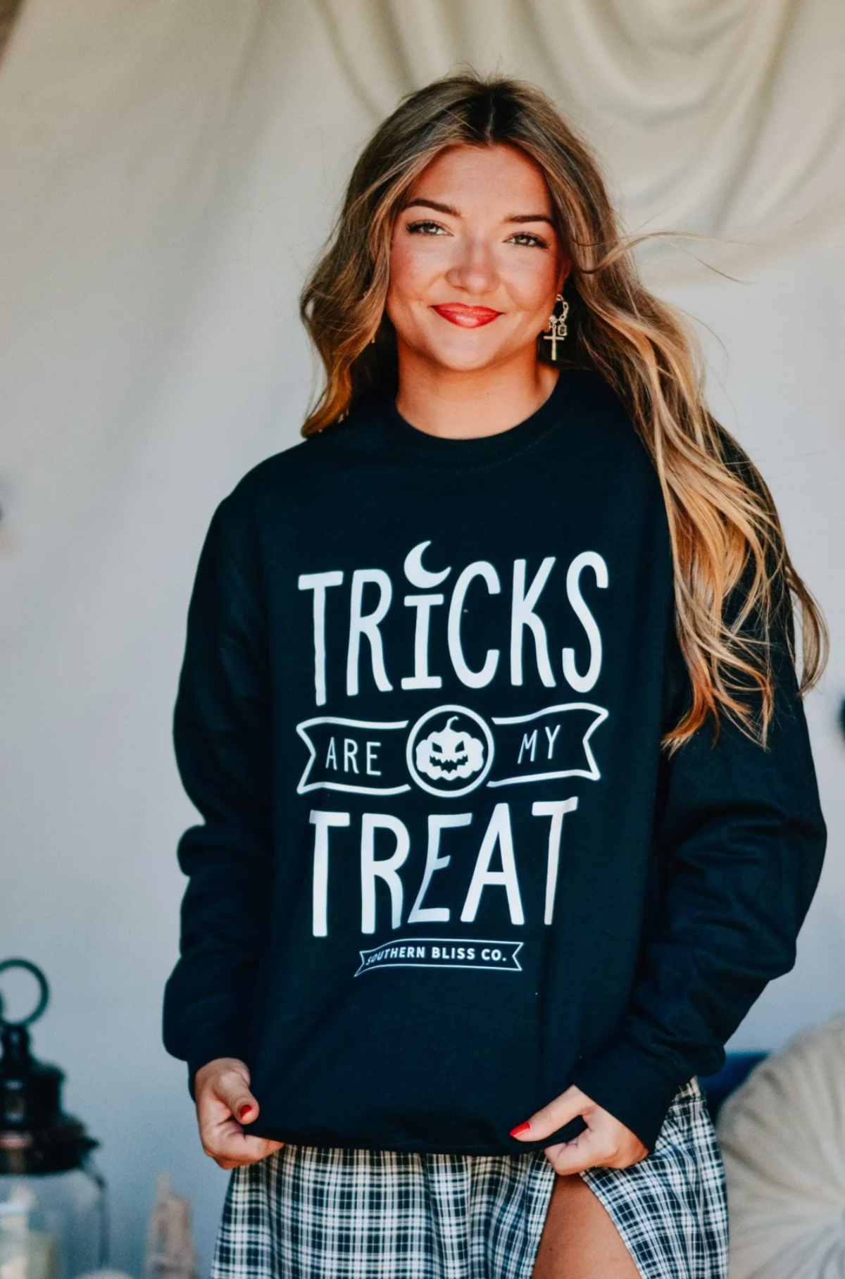 *PREORDER* TRICKS ARE MY TREAT PULLOVER