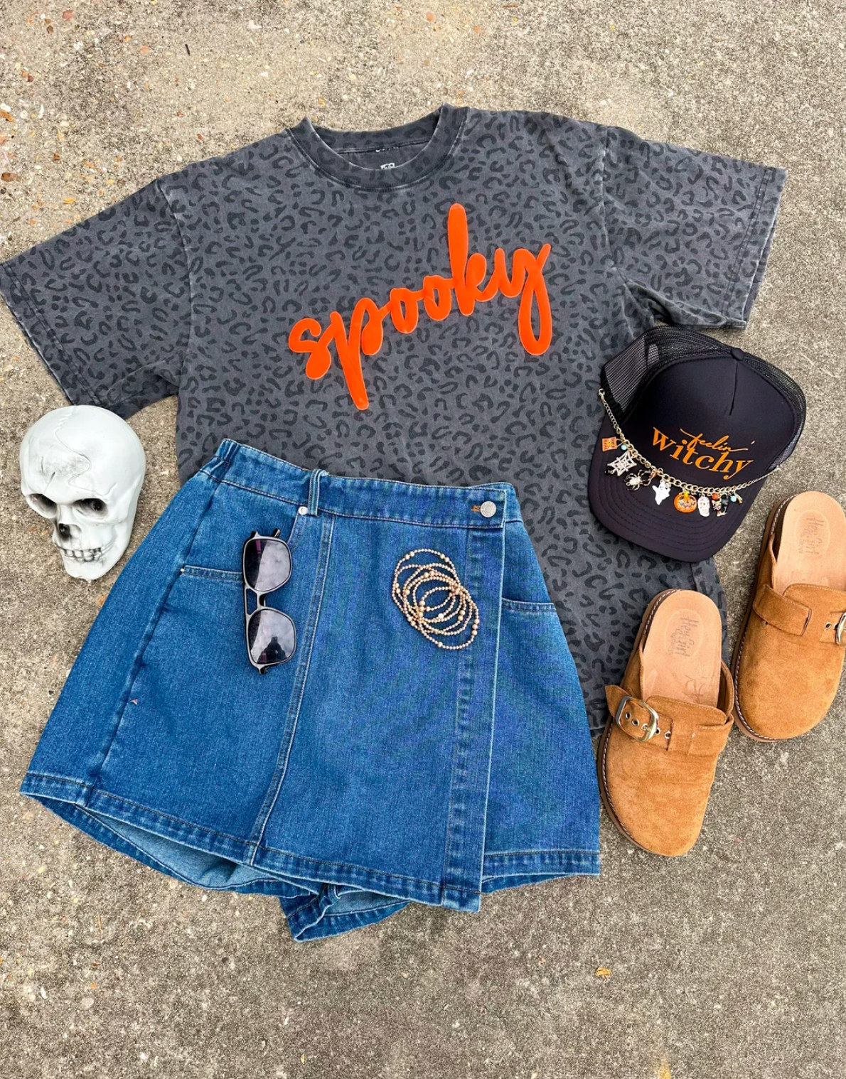 *PREORDER* SPOOKY PUFF LEOPARD TEE