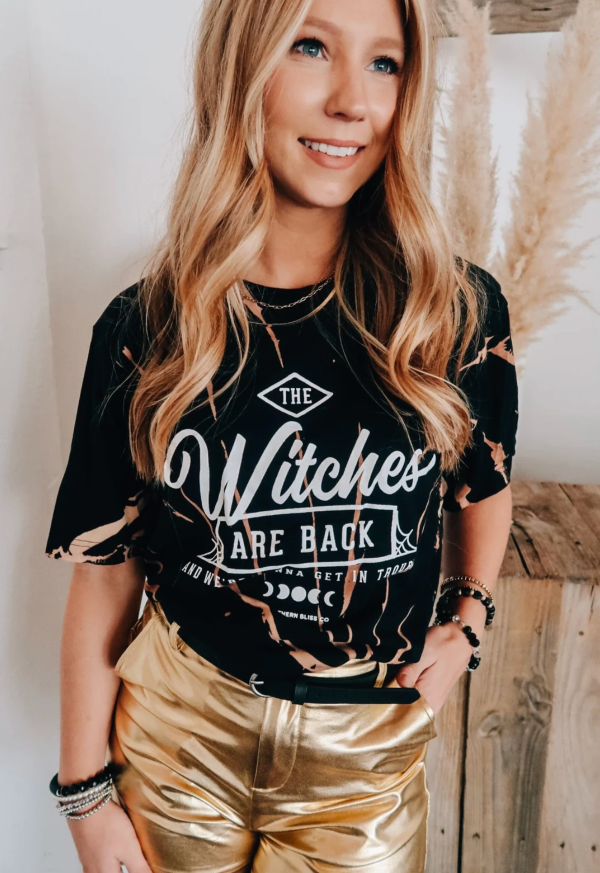 *PREORDER* THE WITCHES ARE BACK BLEACHED TEE
