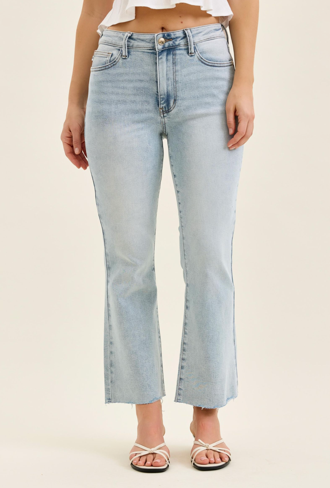 JUDY BLUE KICK FLARE CROPPED JEANS w/ RAW HEM
