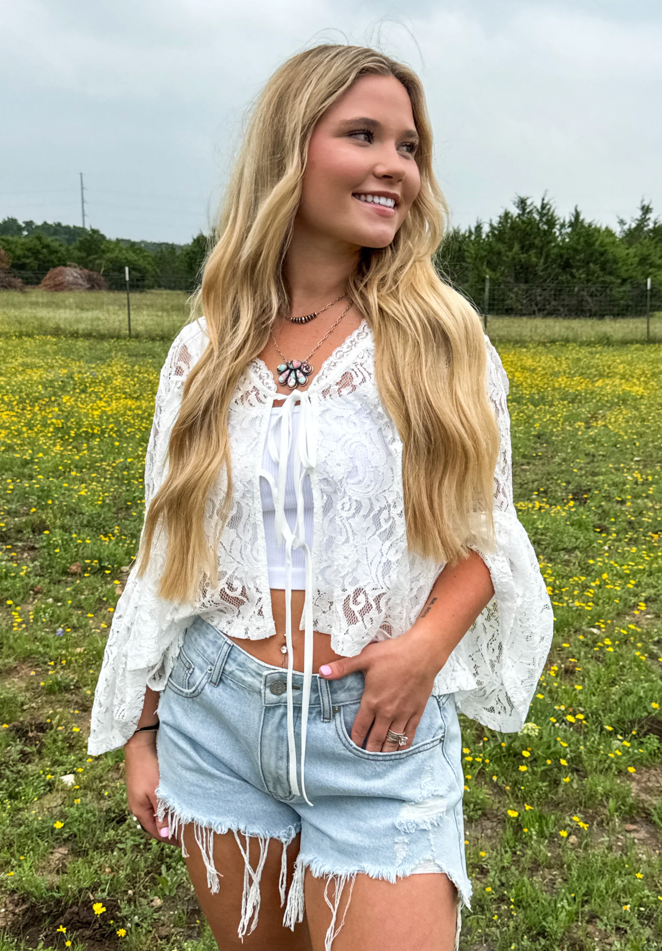 *PREORDER* SWEET MAGNOLIA LACE TOP