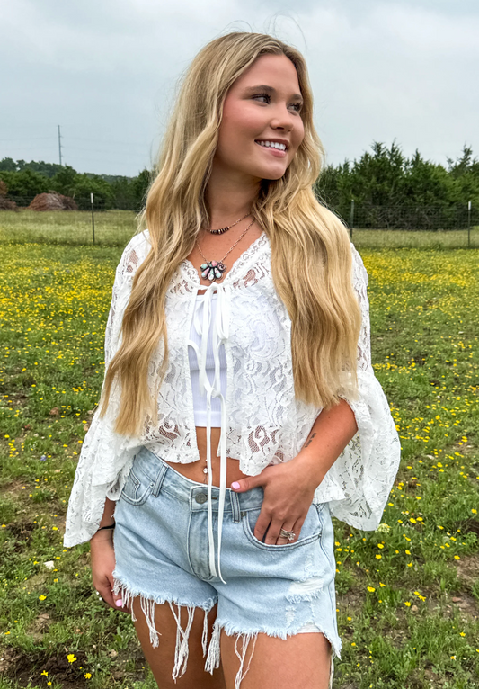 *PREORDER* SWEET MAGNOLIA LACE TOP