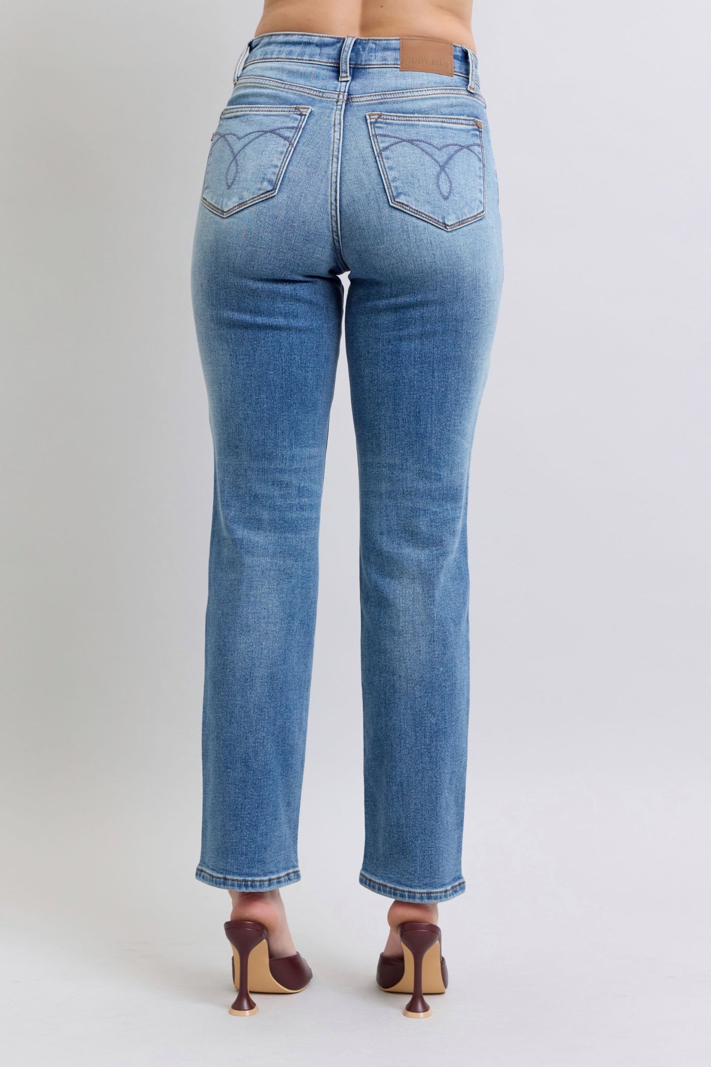 JUDY BLUE VINTAGE WASH STRAIGHT LEG JEANS w/ THERMAL LINING