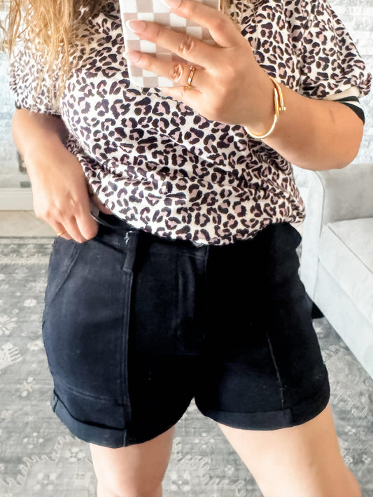 JUDY BLUE WEEKENDER SHORTS in BLACK