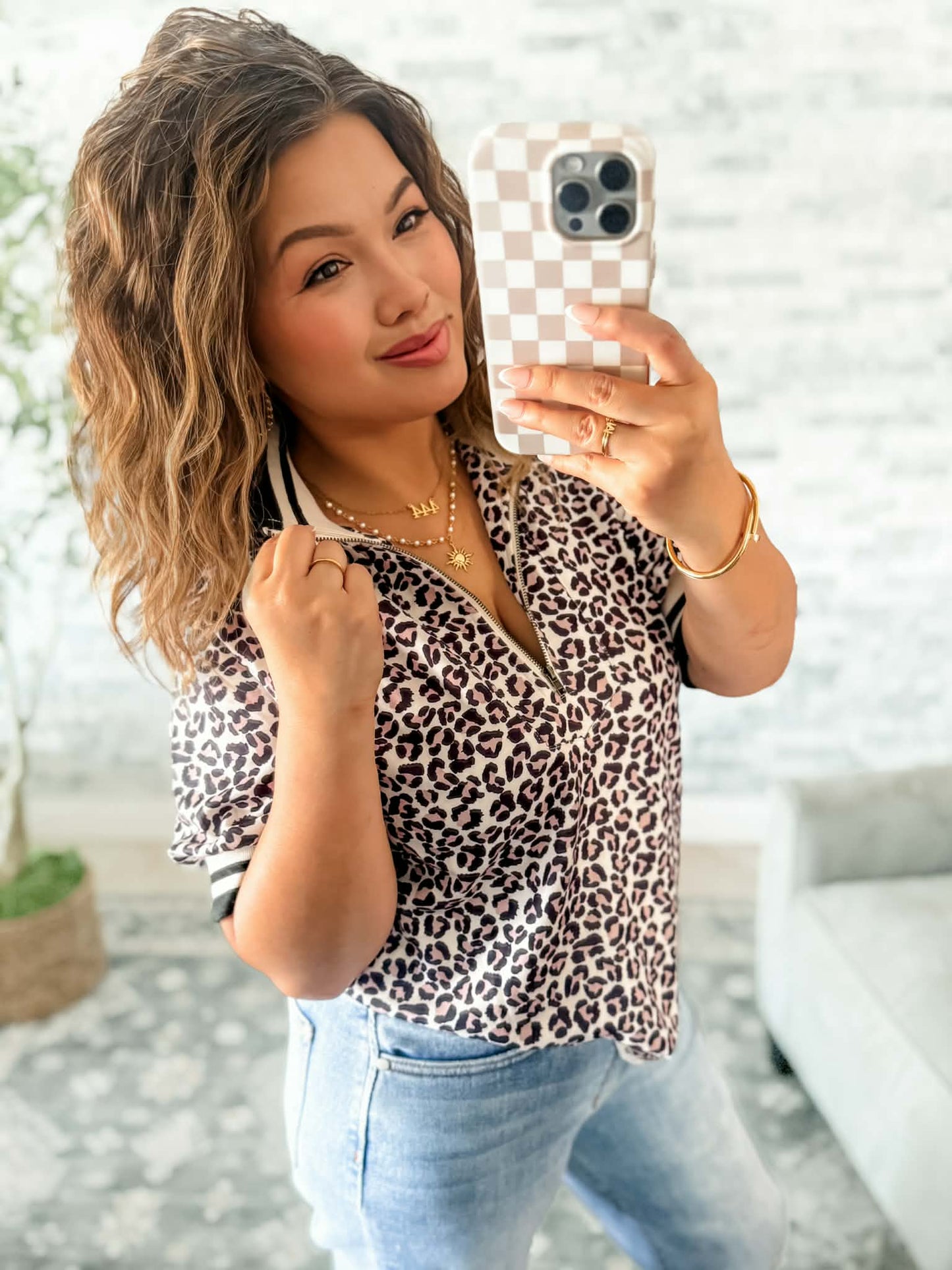 COLLARED LEOPARD TOP w/ ZIP FRONT